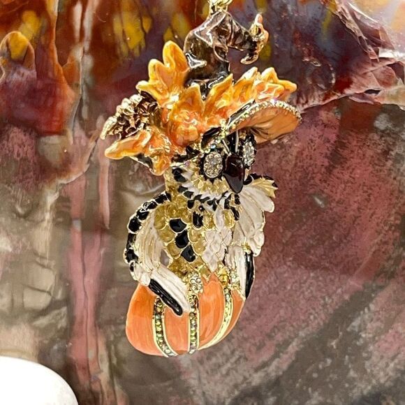 Kirks Folly Kitchy Witchy Owl Collectible Necklace - Picture 15 of 16